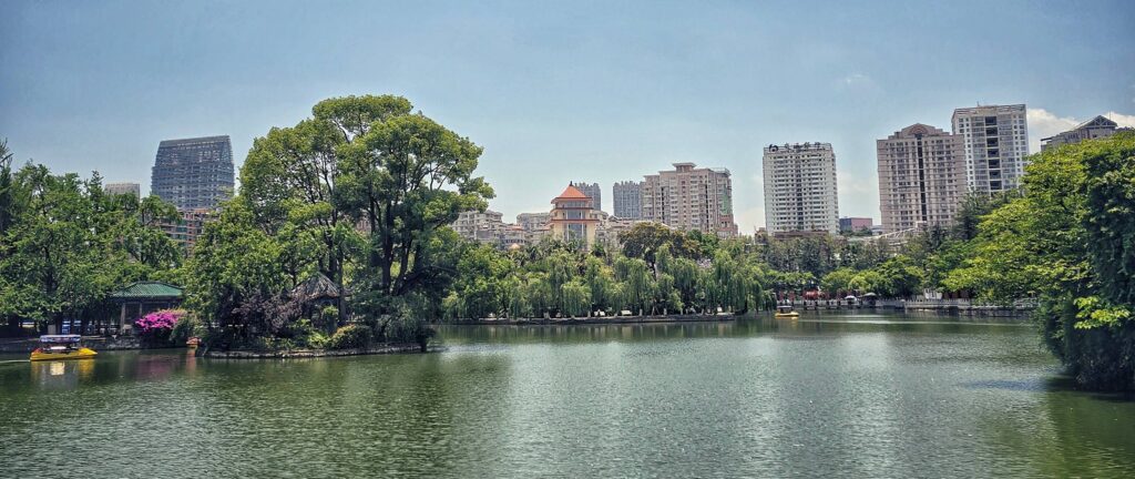 Kunming: Die Stadt des ewigen Frühlings