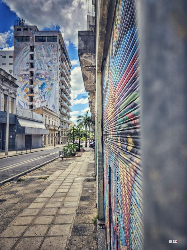 Geduldsprobe Tigo: 3 Stunden für eine SIM-Karte